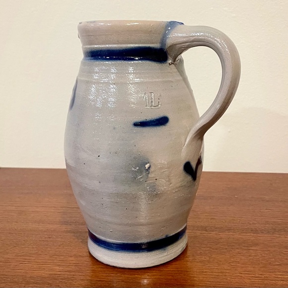 Vintage German salt glazed pottery pitcher 1 liter VGUC - Picture 2 of 6